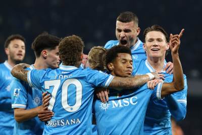  Napoli, David Neres slavi gol 