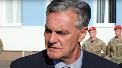  Biografija Siniše Karana 