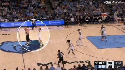  nikola jokic dao trojku s centra 