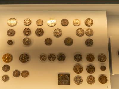  Zlatnik španskog kralja Filipa 