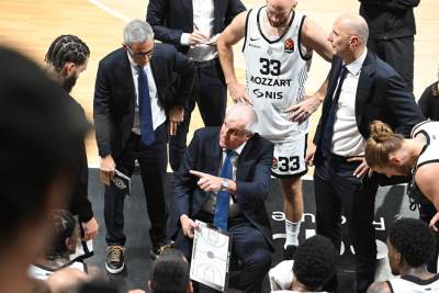  Željko Obradović izgubio konce u Partizanu 