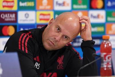  Arne Slot blizu otkaza u Liverpulu 