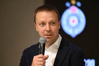  evroliga se siri na 24 ekipe i igrace se u dvije konferencije 