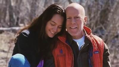  Prvi znakovi bolesti Brusa Vilisa 