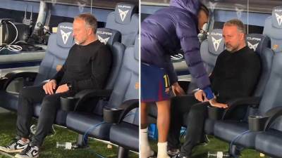  Hansi Flik bijesan poslije utakmice Barselona Alaves  