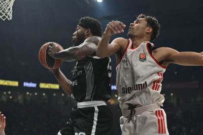  Navijači Partizana neprijateljski dočekali svoj tim 