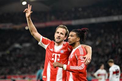  Bundeliga Bajern pobijedio Štutgart het-trik Harija Kejna 