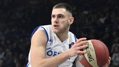  Stefan Momirov dao sedam trojki 