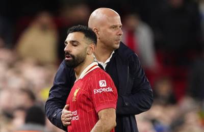  Arne Slot i Mohamed Salah 