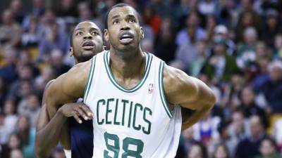  Prvi gej NBA igrač ima rak mozga  