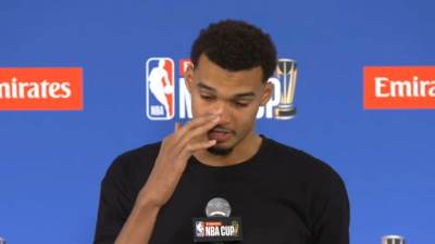  vembanjama plakao jer mu je umrla baka 