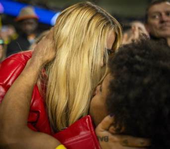  kosovska pjevacica ljorendana napravila haos niki kovacu zbog adejemija 