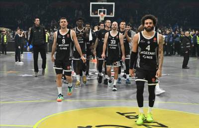 Džouns Parker i Braun napuštaju Partizan 