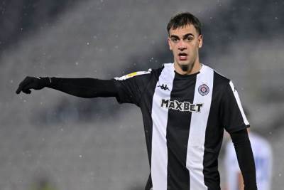  Trener Štutgart o Jovanu Miloševiću 