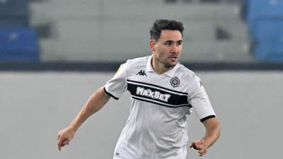  Partizan prodaje Janisa Karabeljova 