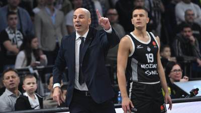  Grobari ovacije za Arijana Lakića 