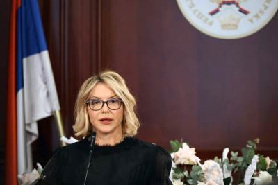  Božićna čestitka Ane Trišić Babić 