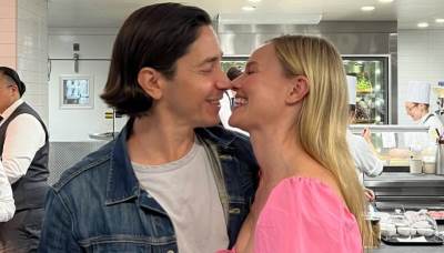  Kejt Bosvort postala mama 