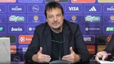  Ataman ljut dok se prica da ga mijenja obradovic 