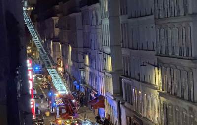  Urušio se sprat zgrade u Parizu 