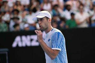  Laslo Đere ispao sa Australijan opena 