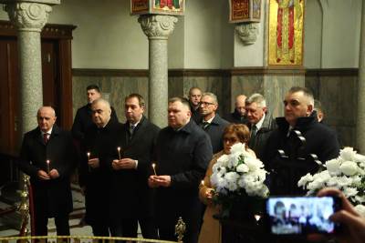  Minić i dio ministara položili crkvenu zakletvu u Hramu Hrista Spasitelja  