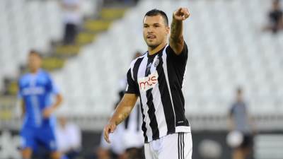  Valerij Božinov na kritike o višku kilograma želi odgovoriti golom 