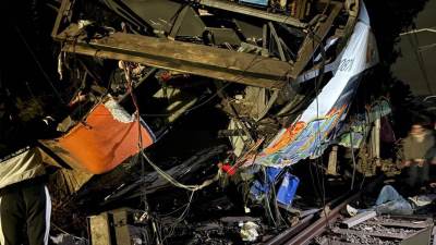  Iskočio voz iz šina u Barseloni  