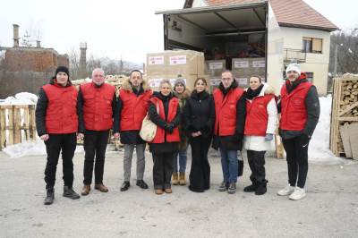 "Niste sami, imate prijatelje" u Glamoču i Bosanskom Grahovu 