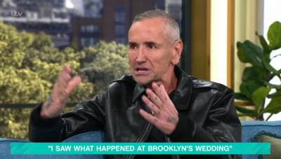  Di-džej opisao neugodan trenutak sa Viktorijom Bekam na svadbi Bruklina i Nikole Pelc 