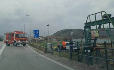  auto sletjelo u neretvu 