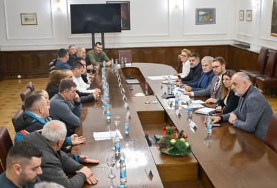  Stanivuković: Rekordan budžet za poljoprivredu u Banjaluci, veće subvencije za mljekare 