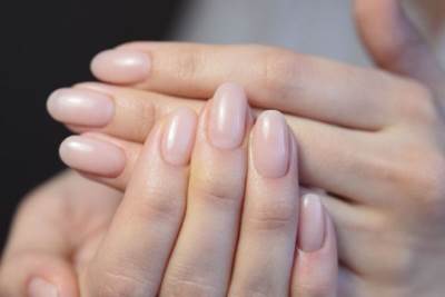  bebi dol stil manikira hit za proljeće 2026. 