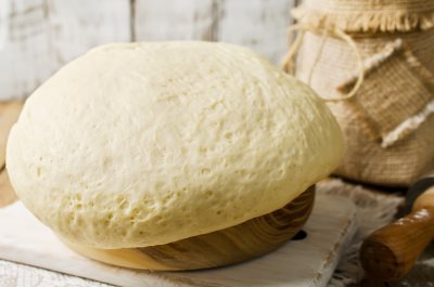  Kako znati da li je tijesto za hlijeb dovoljno naraslo 