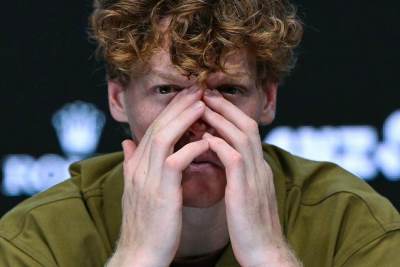  janik siner izdao italiju i odbio da ucestvuje na otvaranju zoi 