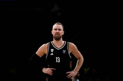  dzanan musa idemo na fajnal for Evrolige 