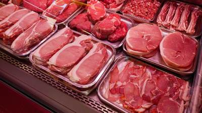  Boja mesa koja pokazuje da nije svježe 