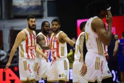  Šejn Larkin se vraća na teren igraće protiv Crvene zvezde  