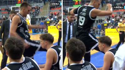  Arijan Lakić ljut na saigrače 