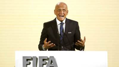  FIFA uvodi pravilo d apovrijeđeni igrači morjau da se zadrže van terena 