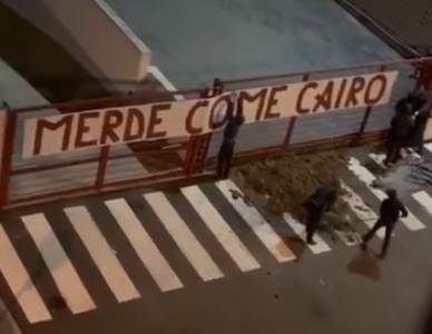  navijaci torina istovarili izmet ispred trening centra 