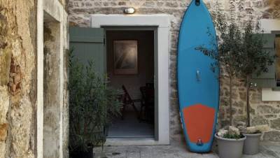  Kamena kuća u Zrmanju 