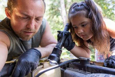  popravljanje automobila 