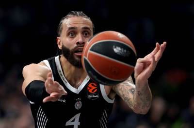  Povrijedio se Dvejn Vašington 