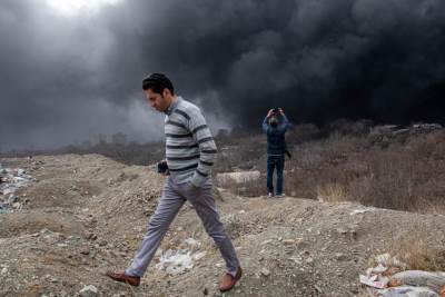  Apokalipsa u Teheranu: Rijeke vatre na ulicama, sve je prekrio crni dim, pada toksična kiša 