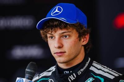  Kimi Antoneli pol pozicija VN Kine 