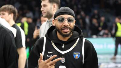  Partizan nudi novi ugovor Karliku Džounsu 