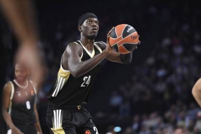  mbaje ndiaje igra za asvel protiv partizana 