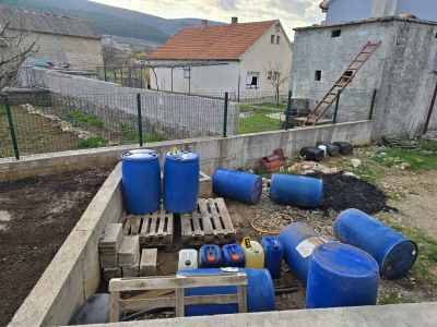  Hapšenja u Gacku i Bileći, oduzeto gorivo i cigarete 