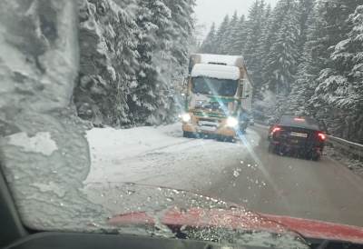  Snijeg otežava saobraćaj u višim predjelima 